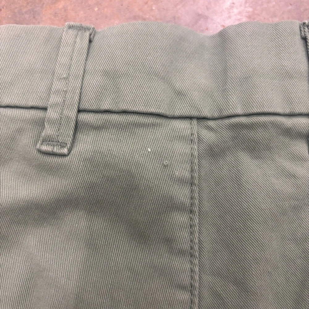 Gap Men’s 8" Essential Modern Chino Shorts Bundle Mens 38 Gray Navy Olive - Picture 5 of 13